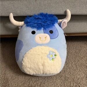 Squishmallows Blue and Cream Stuffed Animal